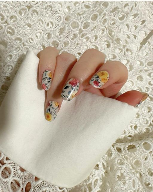 RACE DAY 20pc DIY Gel Manicure Kit - At-Home Salon Quality, No UV Light Needed