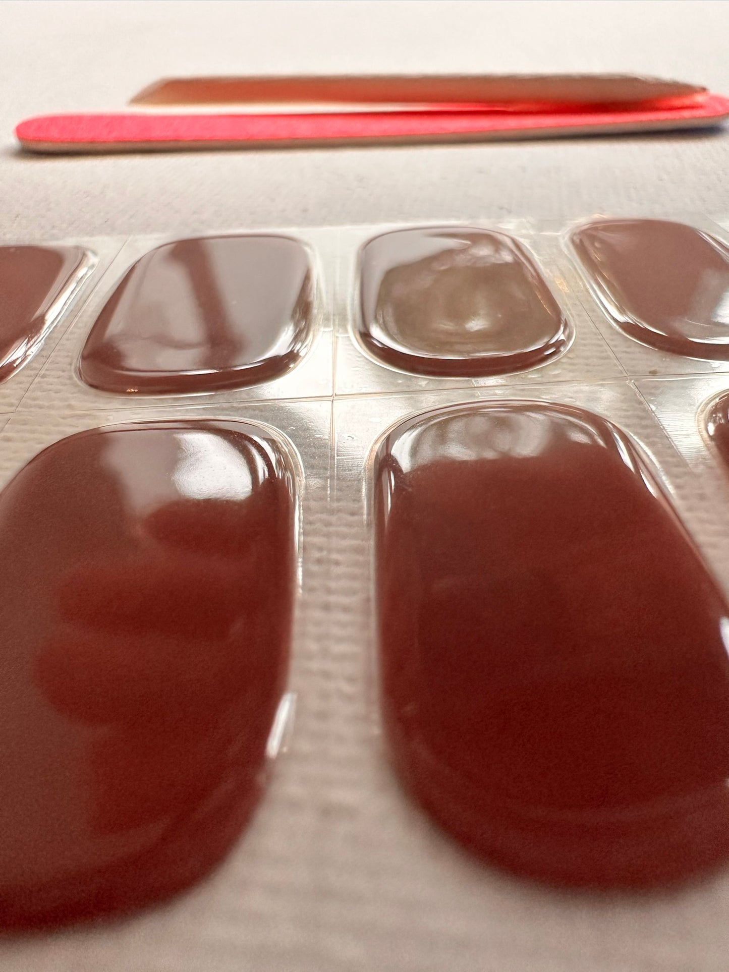 MAUVE COBRA 20pc Long-Lasting Gel Nail Sticker Kit - Vegan, Cruelty-Free, and Non-Toxic