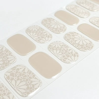 NAIL BOX BOHO BEIGE FLOWER LACE OVER NUDE BASE