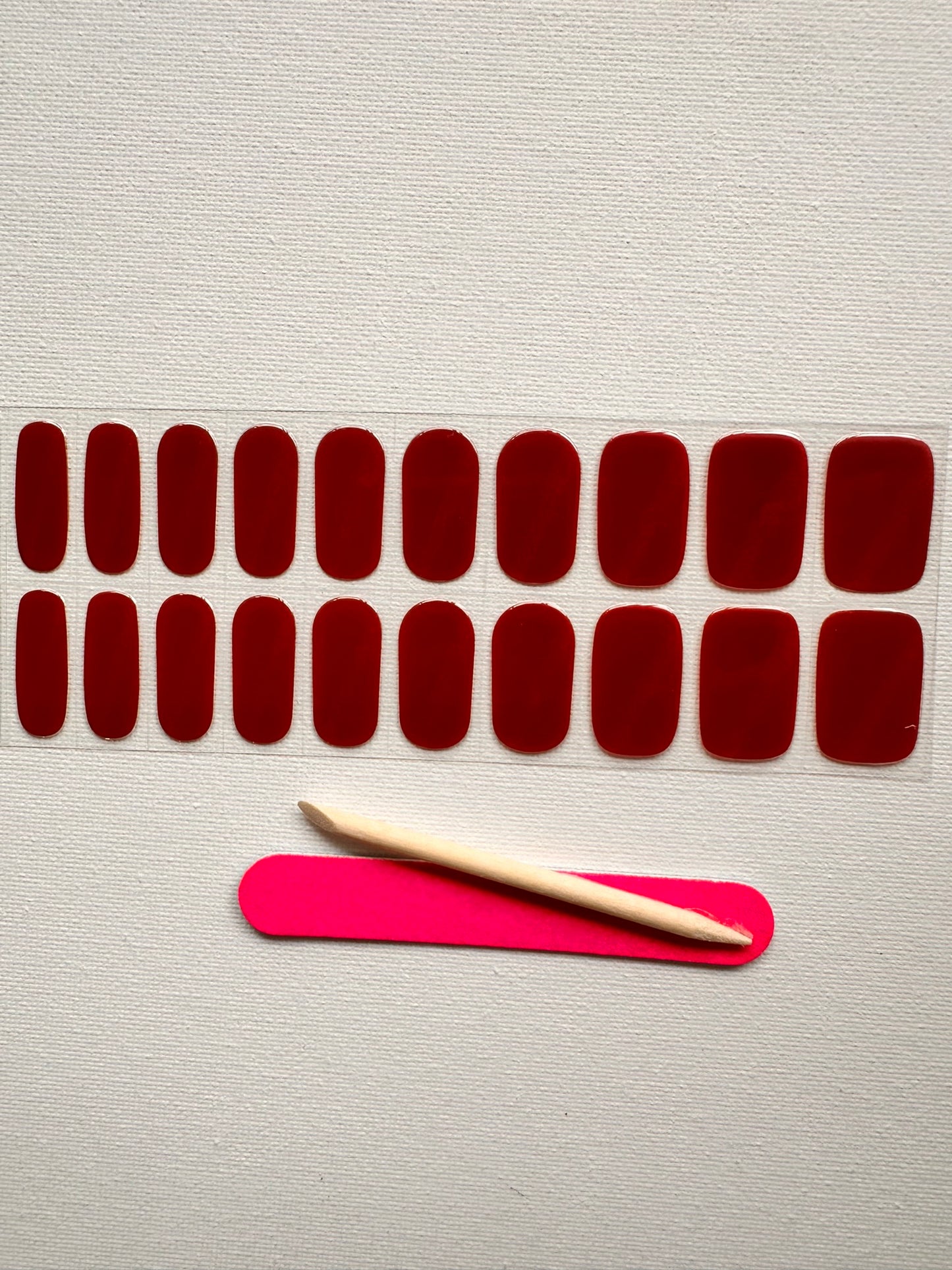 RUBY CAT EYE/METALLICS 20pc DIY Gel Manicure Kit - At-Home Salon Quality, No UV Light Needed