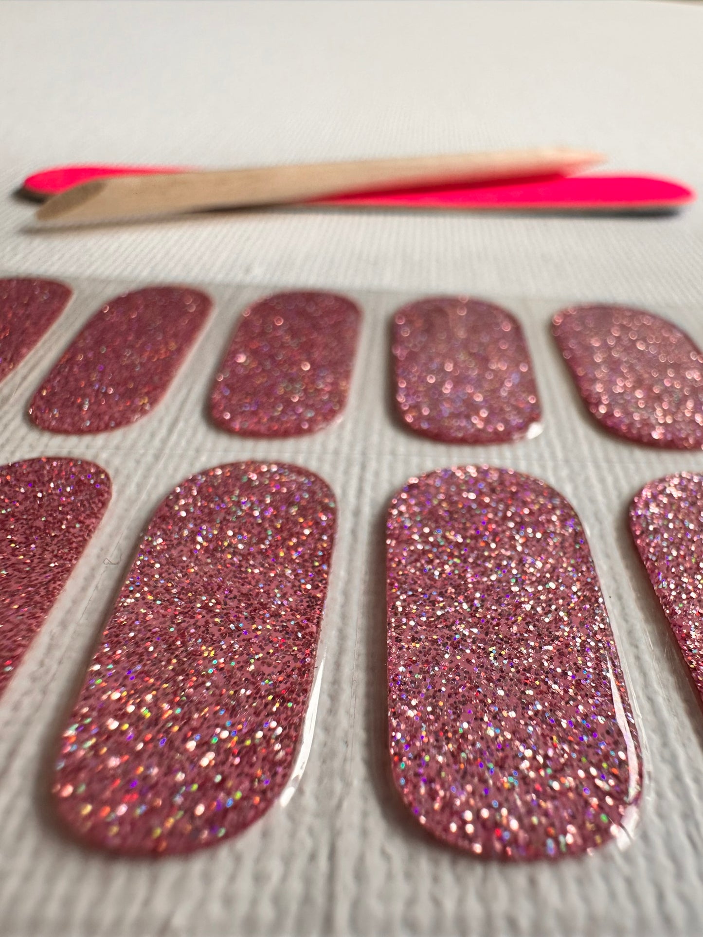 SUGAR BABE PINK 20pc Vegan Gel Nail Sticker - Eco-Friendly & Non-Toxic