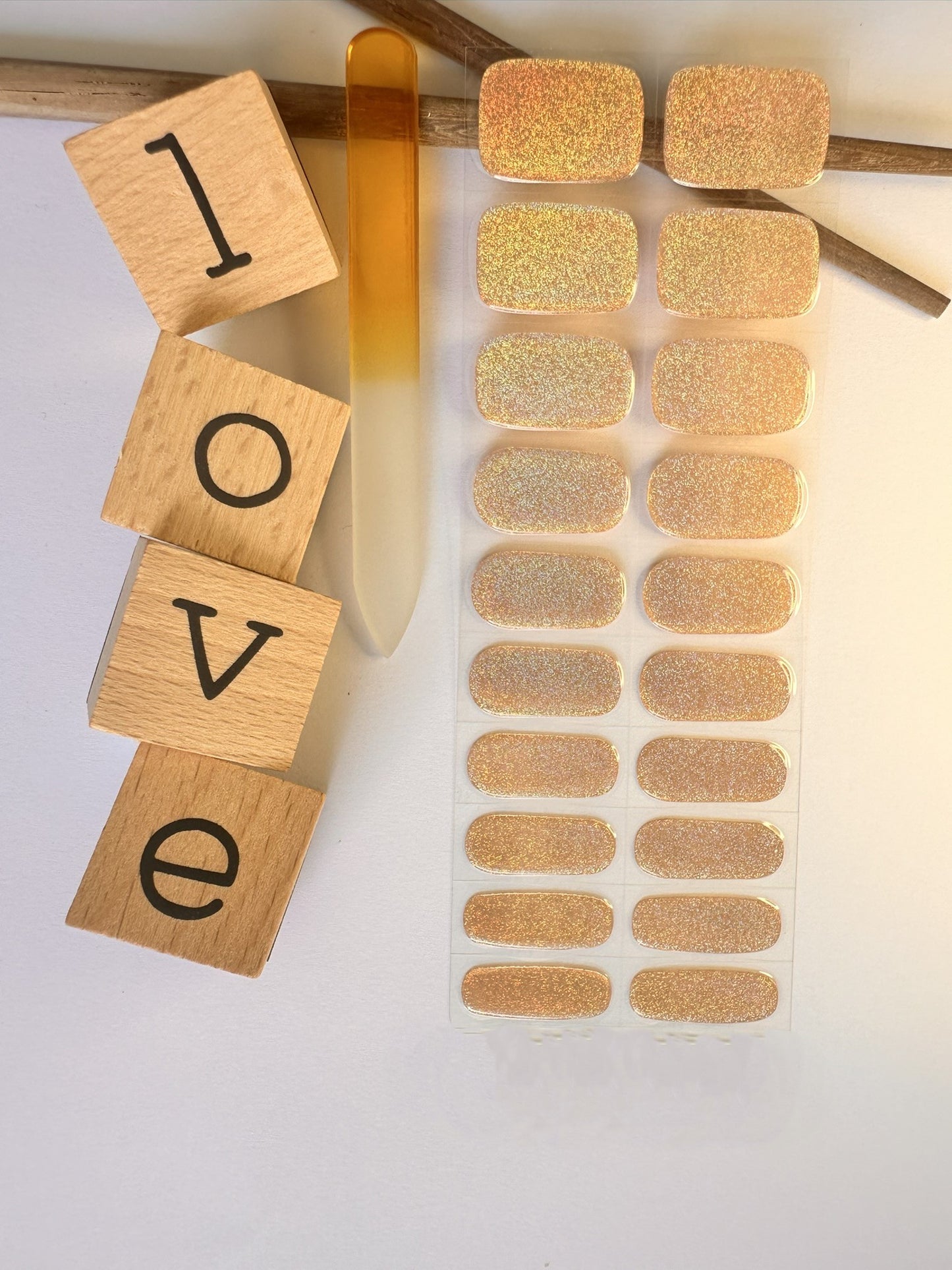 GOLD DUST Long-Lasting Gel Nail Sticker Kit - Vegan, Cruelty-Free, and Non-Toxic