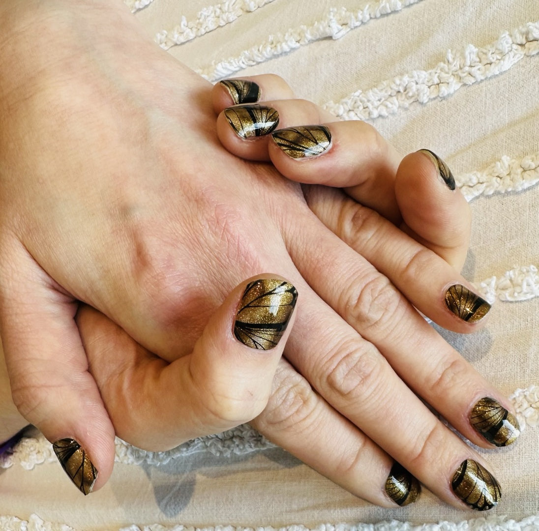 GOLD WINGS 20pc Long-Lasting Gel Nail Sticker Kit - Vegan, Cruelty-Free, and Non-Toxic