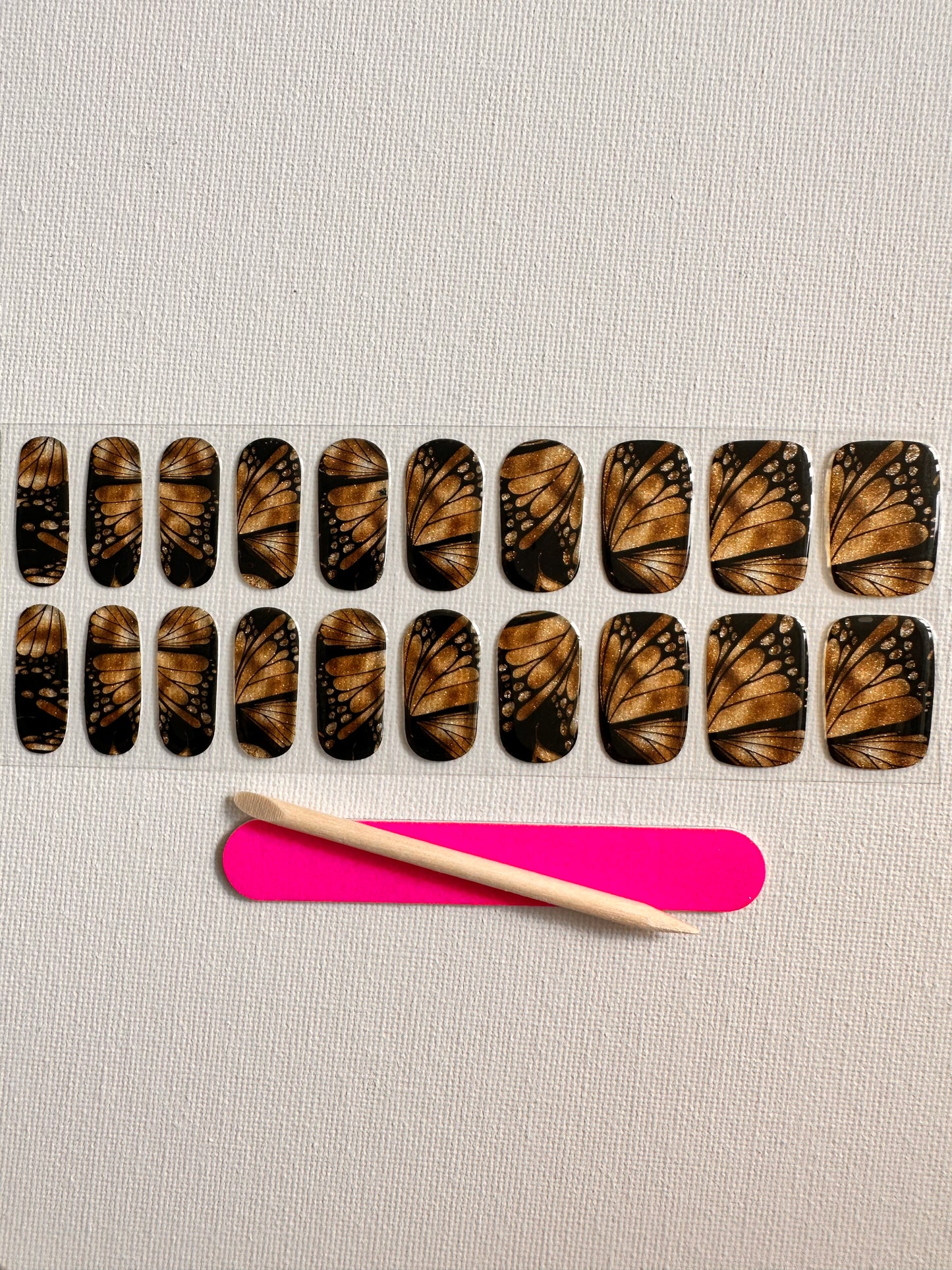 GOLD WINGS 20pc Long-Lasting Gel Nail Sticker Kit - Vegan, Cruelty-Free, and Non-Toxic